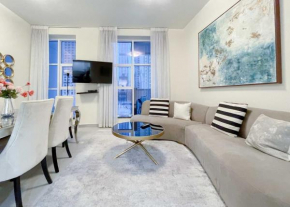 Phaedrus Living Dubai Marina Arcade Residence